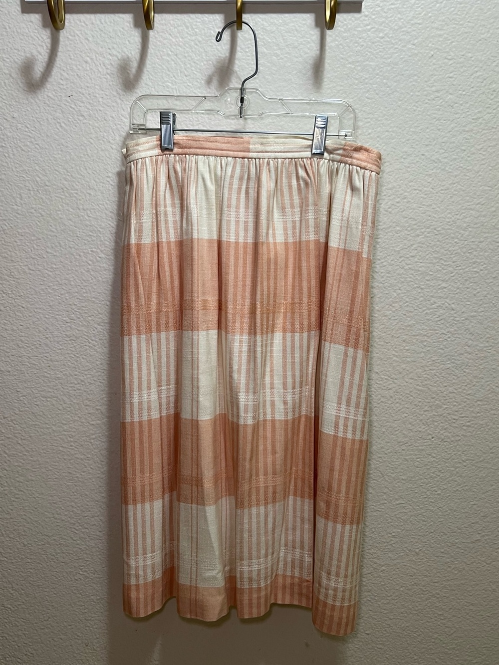 Evan Picone Petite Vintage Peach and White Striped Pleated Midi Skirt